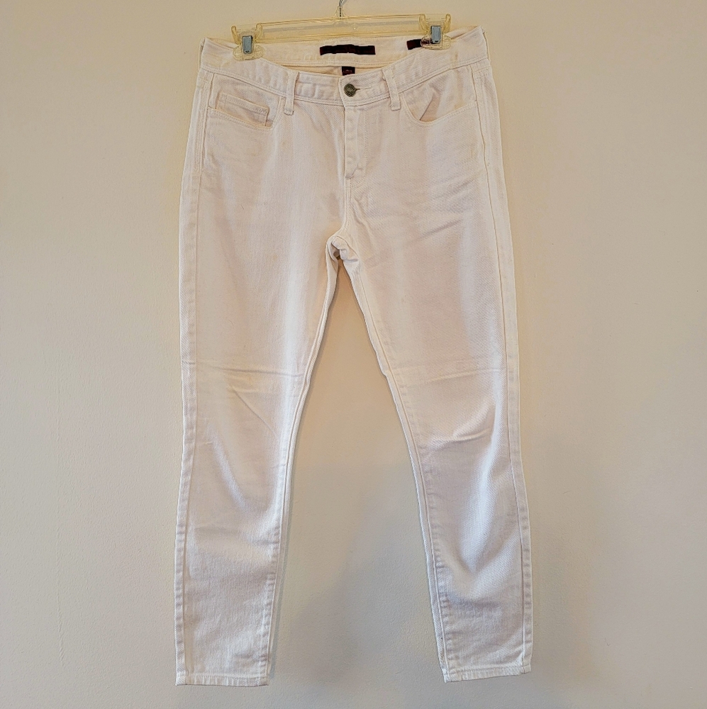 BABANA REPUBLIC WHITE LIMITED EDITION SKINNY JEANS SIZE 26/6
